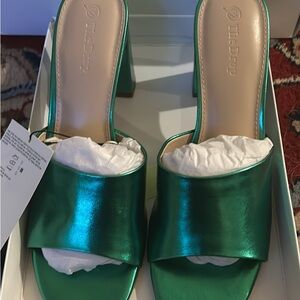 The Drop Metallic Green Heeled Sandals